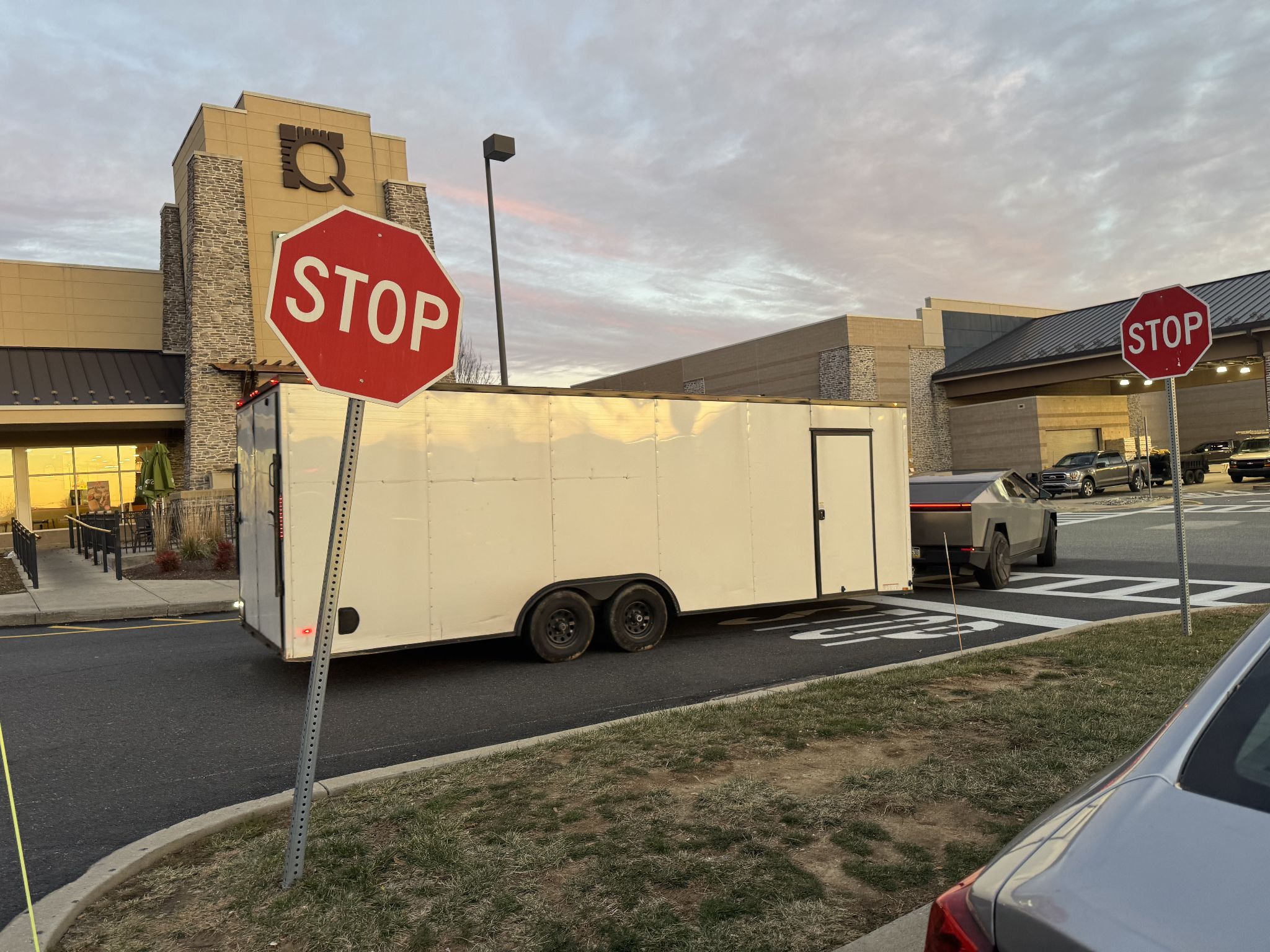 And a bonus, for the first time ever witnessing a cyber car actually hauling something